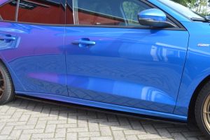 Noak Seitenschweller Set carbon look passend für Ford Focus DEH